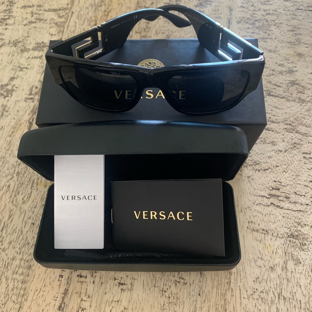 Versace VE4403 Sunglasses- brand new x 2 pairs - Picture 3 of 5